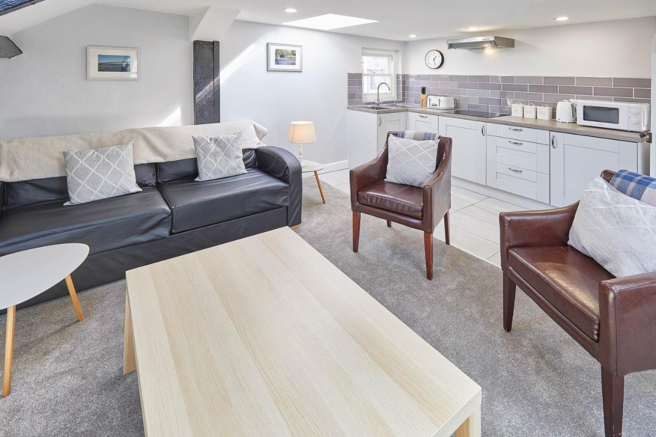 Apartment Host & - The Lealholm At Brunswick *