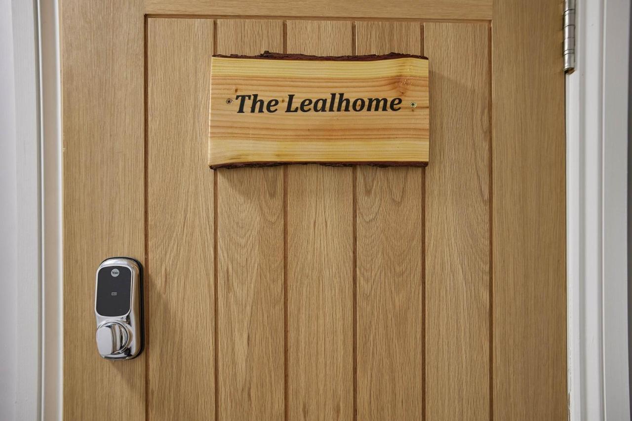 Host & - The Lealholm At Brunswick